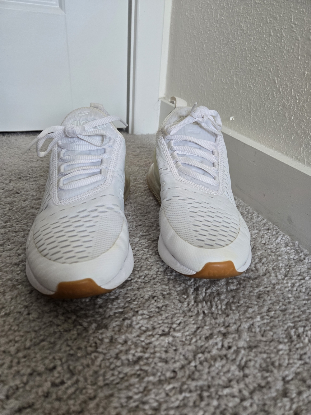 Nike White with Gum Accent Air Max 270 Trainers